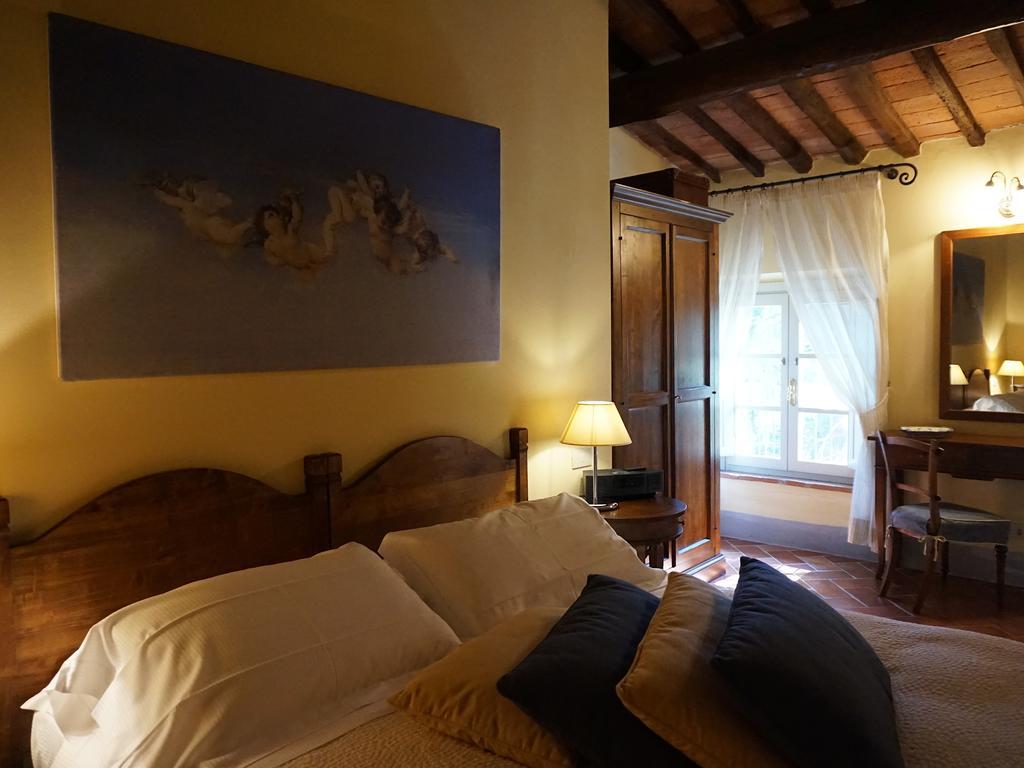 One-Bedroom Apartment,1115219238:JPEG