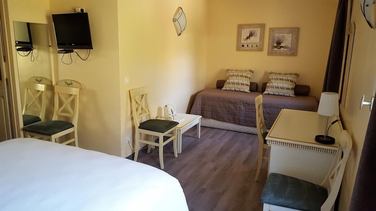 Chambre Lit Queen-Size Deluxe