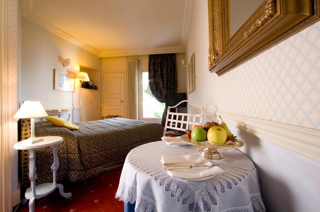 Double or Twin Room,51765548:JPEG