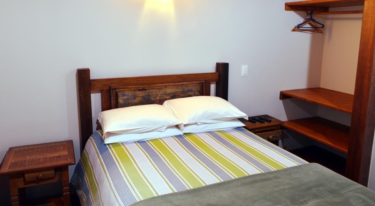 Quarto Duplo
