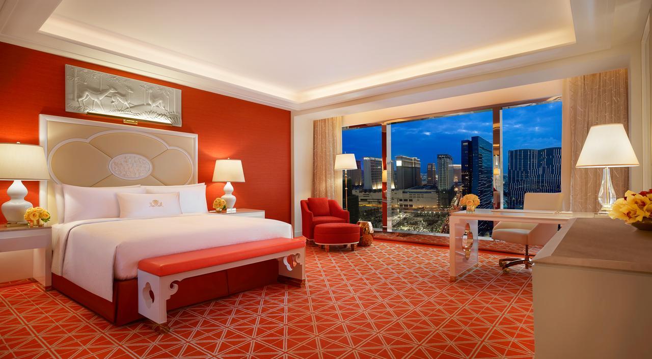 Palace King Room