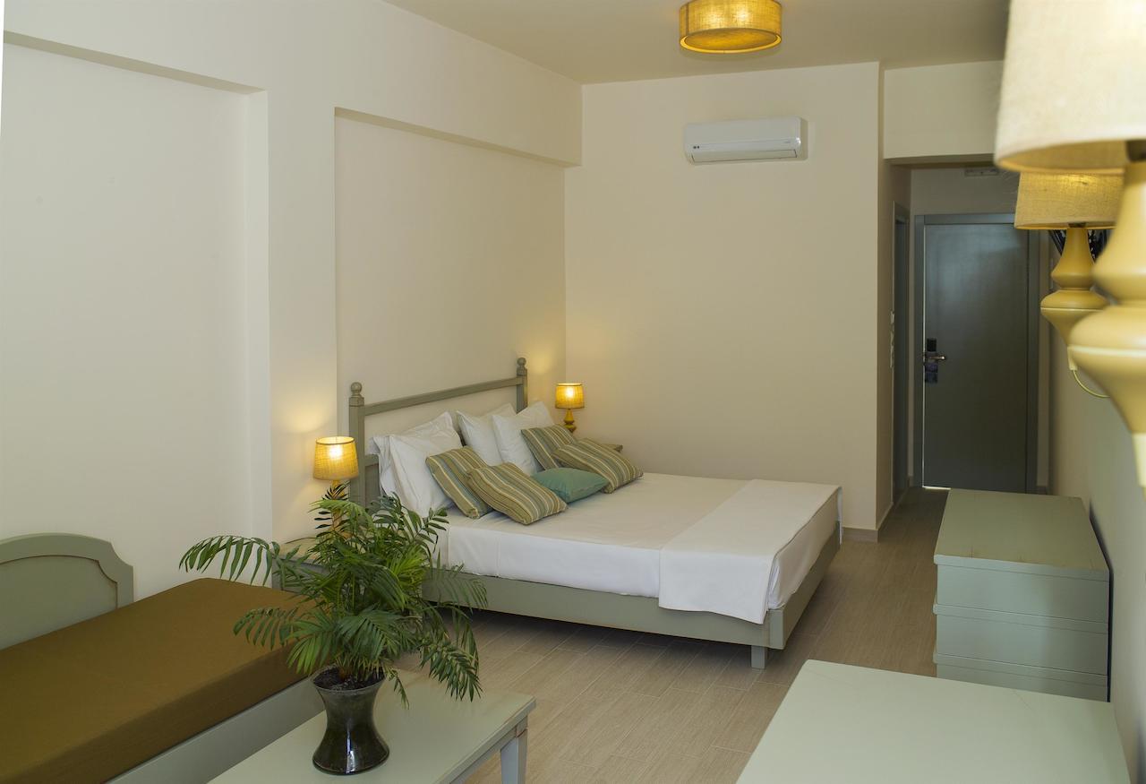 Double or Twin Room with Garden View