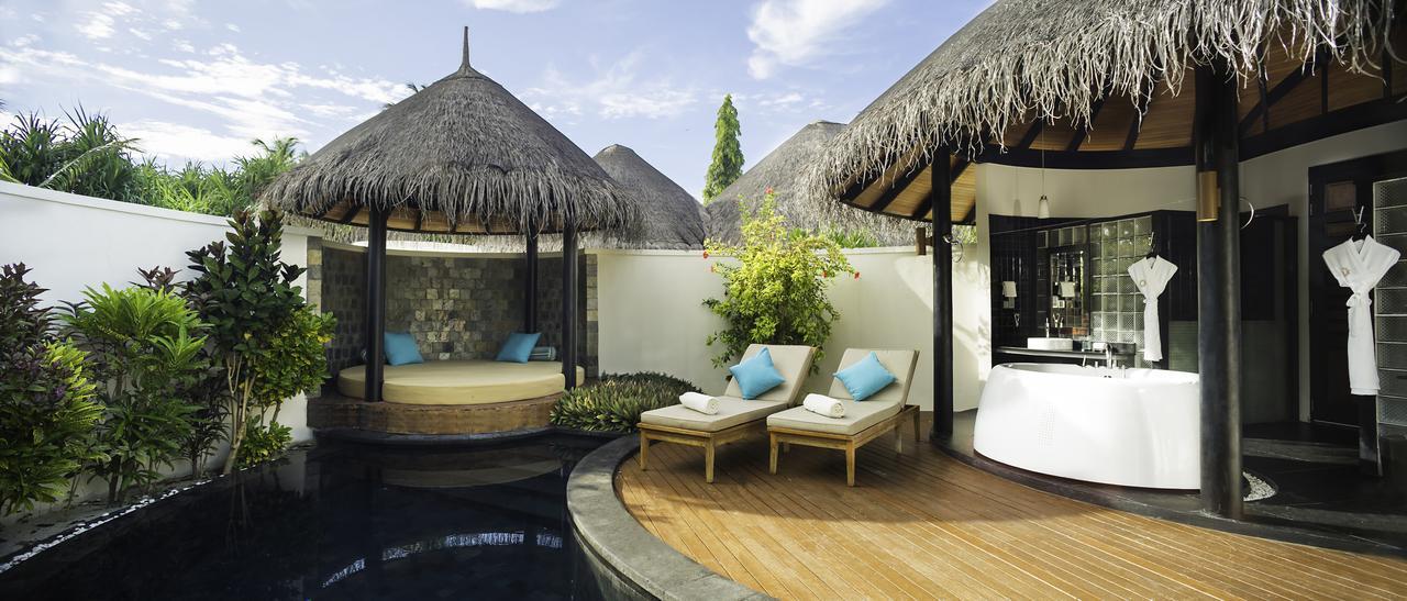 Private Pool Beach Villa Transfer 2 pax