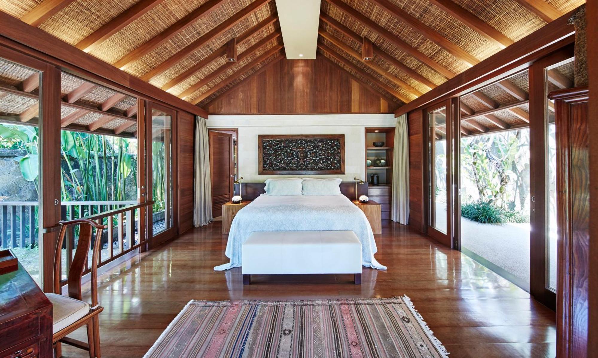 One-Bedroom Pool Villa Benefit