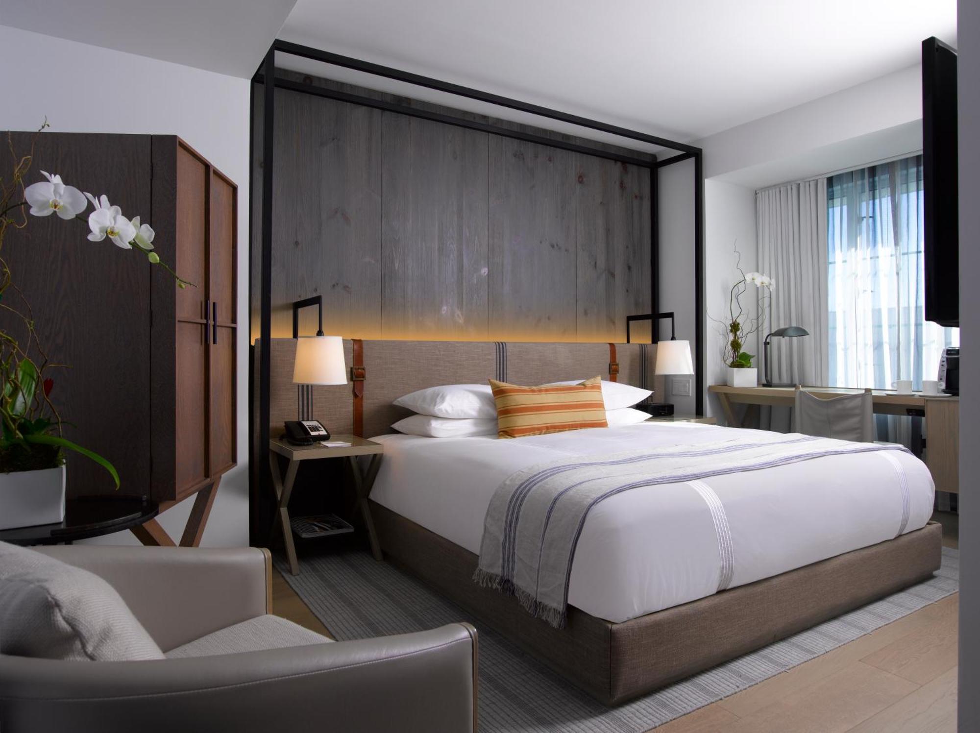 Quarto Superior com Cama King-size