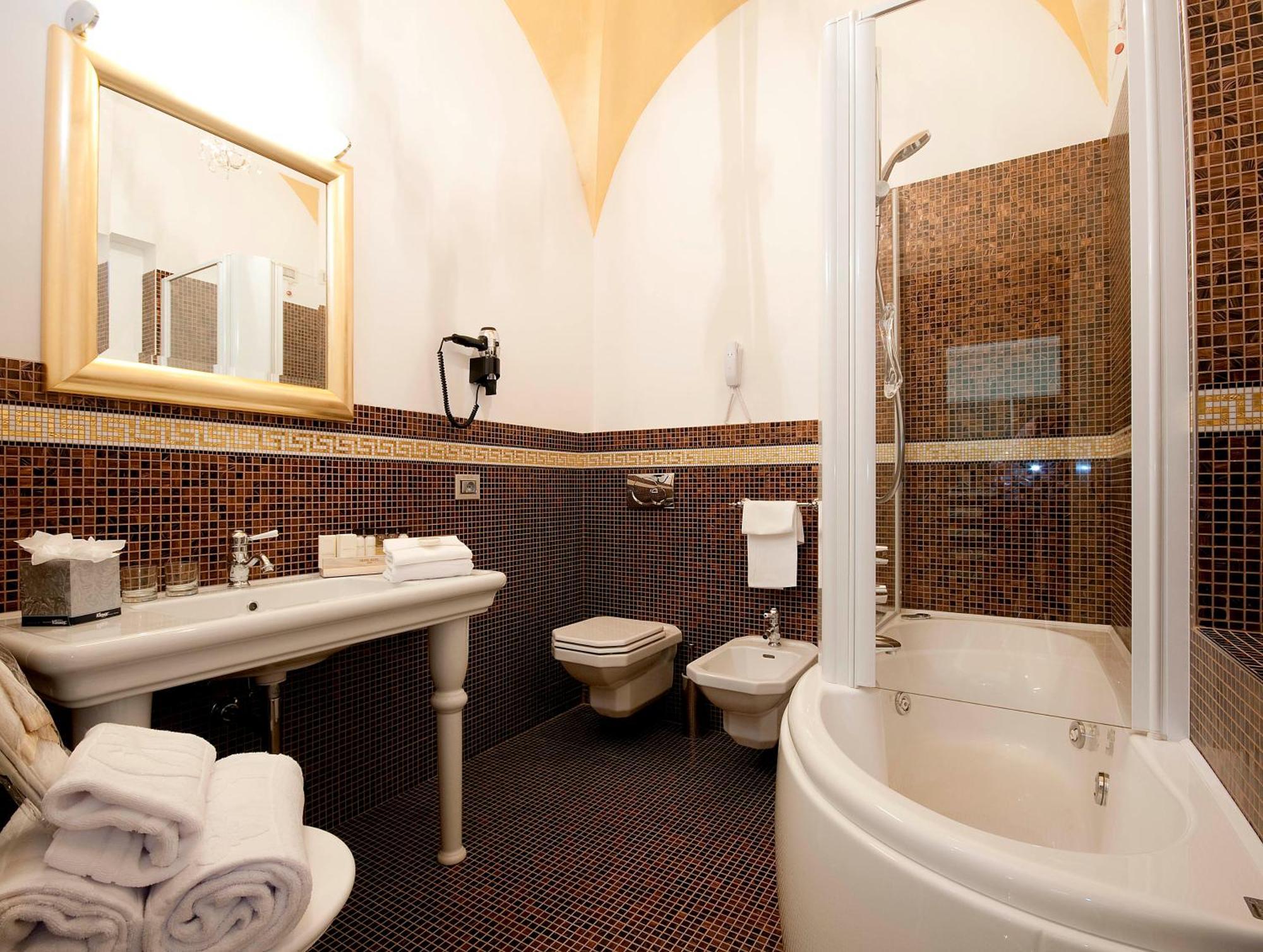Executive Double or Twin Room,776605150:JPEG