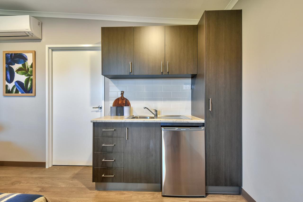 One-Bedroom Bungalow
