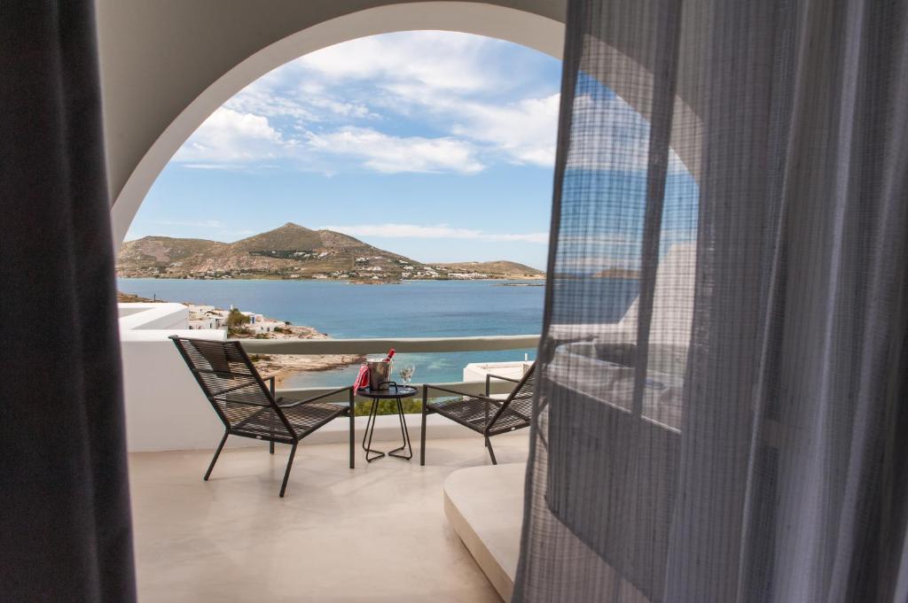 Suite Outdoor Hot Tub Panoramic Sea View,58933330:JPEG
