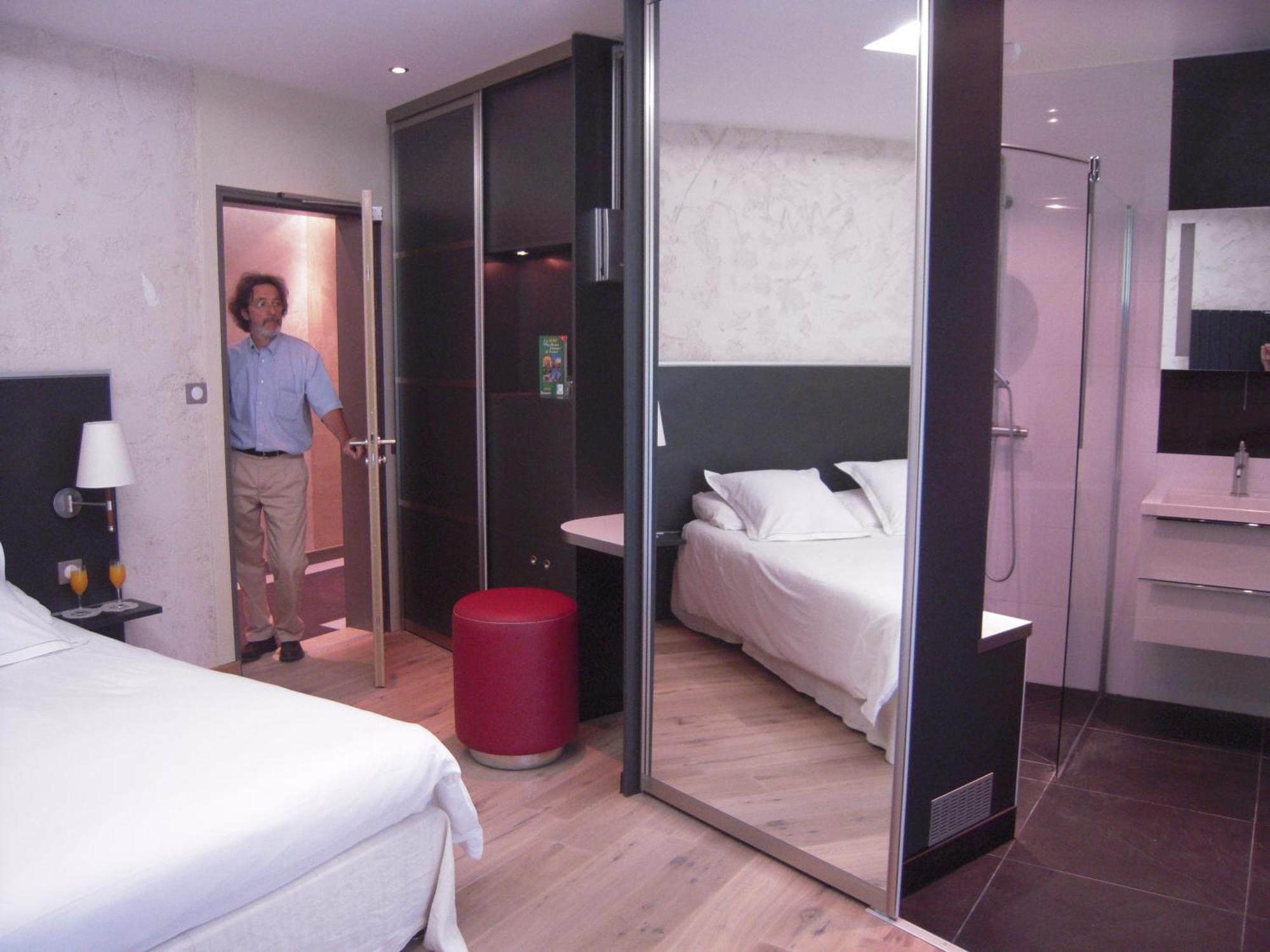 Contemporary Room,677710515:JPEG
