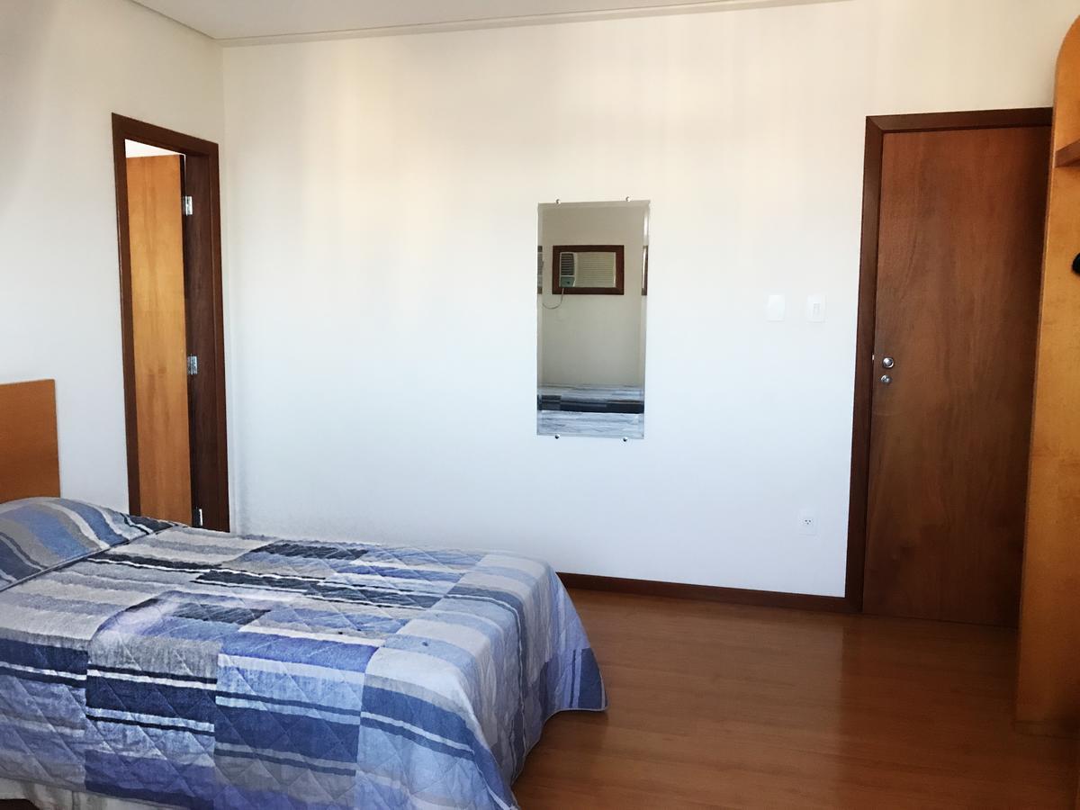 Quarto Duplo