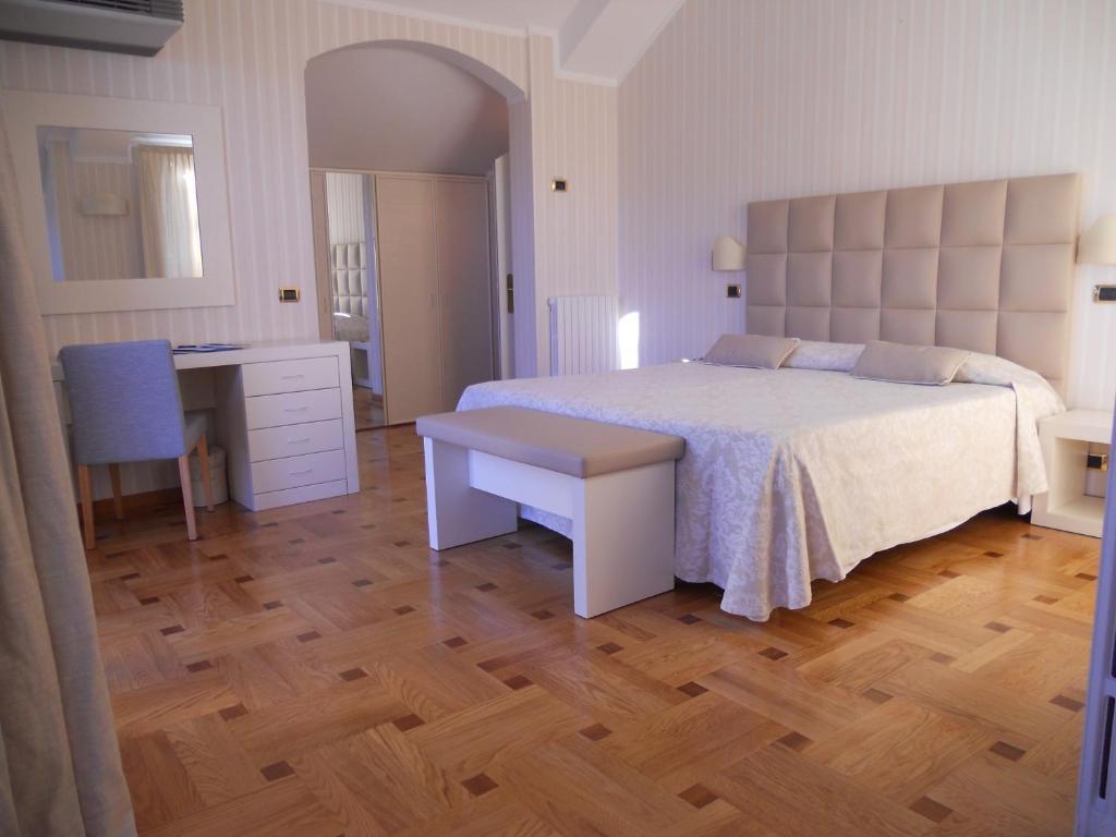 Suite Junior avec Accès à la Plage - Vue sur Mer