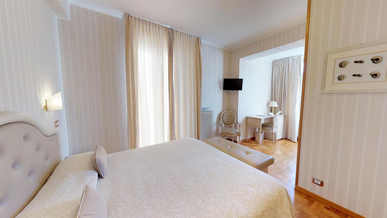 Chambre Double ou Lits Jumeaux avec Vue sur la Mer et Accès à la Plage