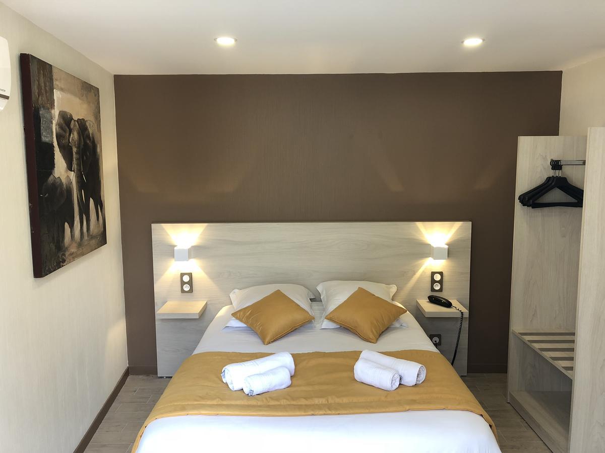 Chambre Double avec Terrasse - Côté Piscine