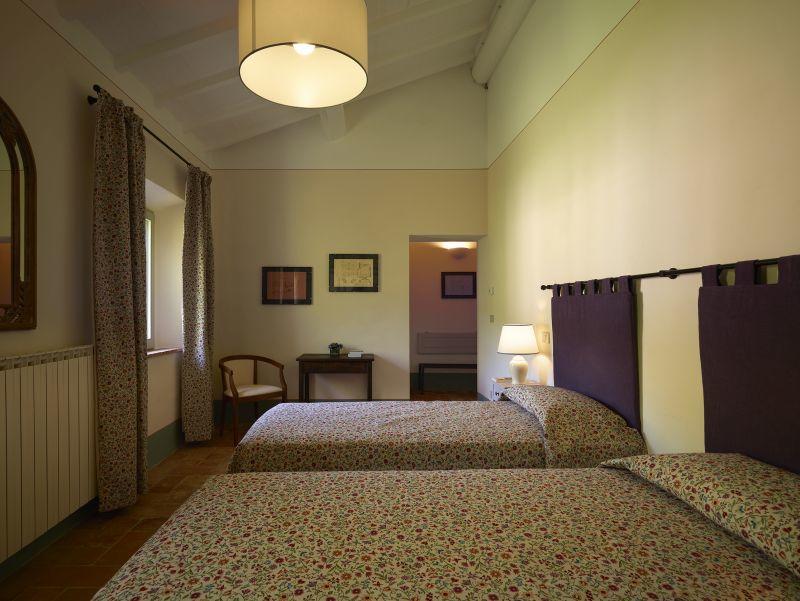 Zweibettzimmer mit eigenem Bad