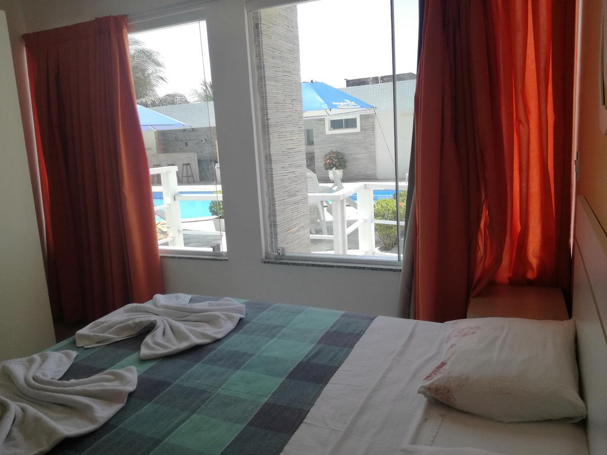 Quarto Duplo com Vista da Piscina