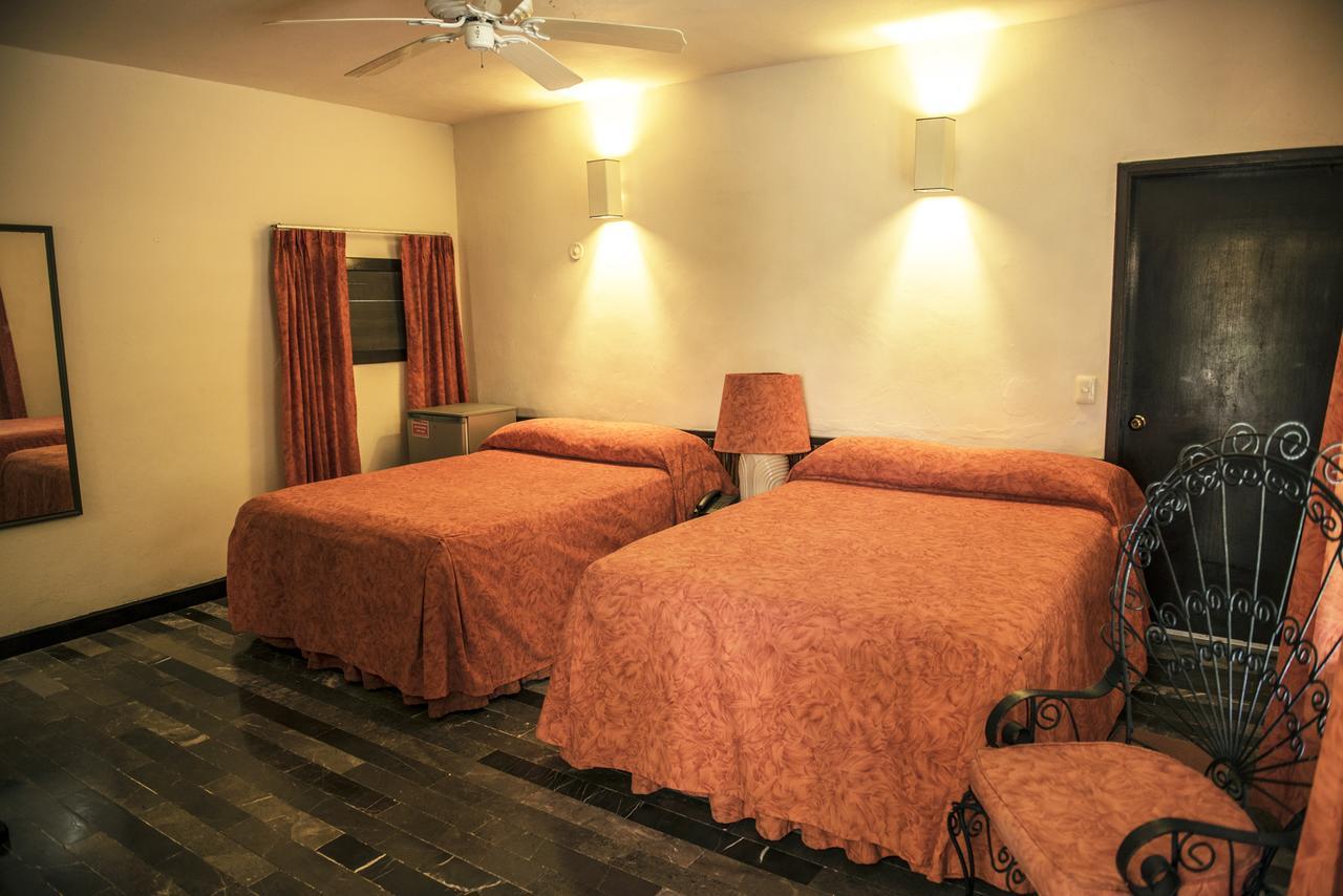 Standard  Room (no kitchen)
