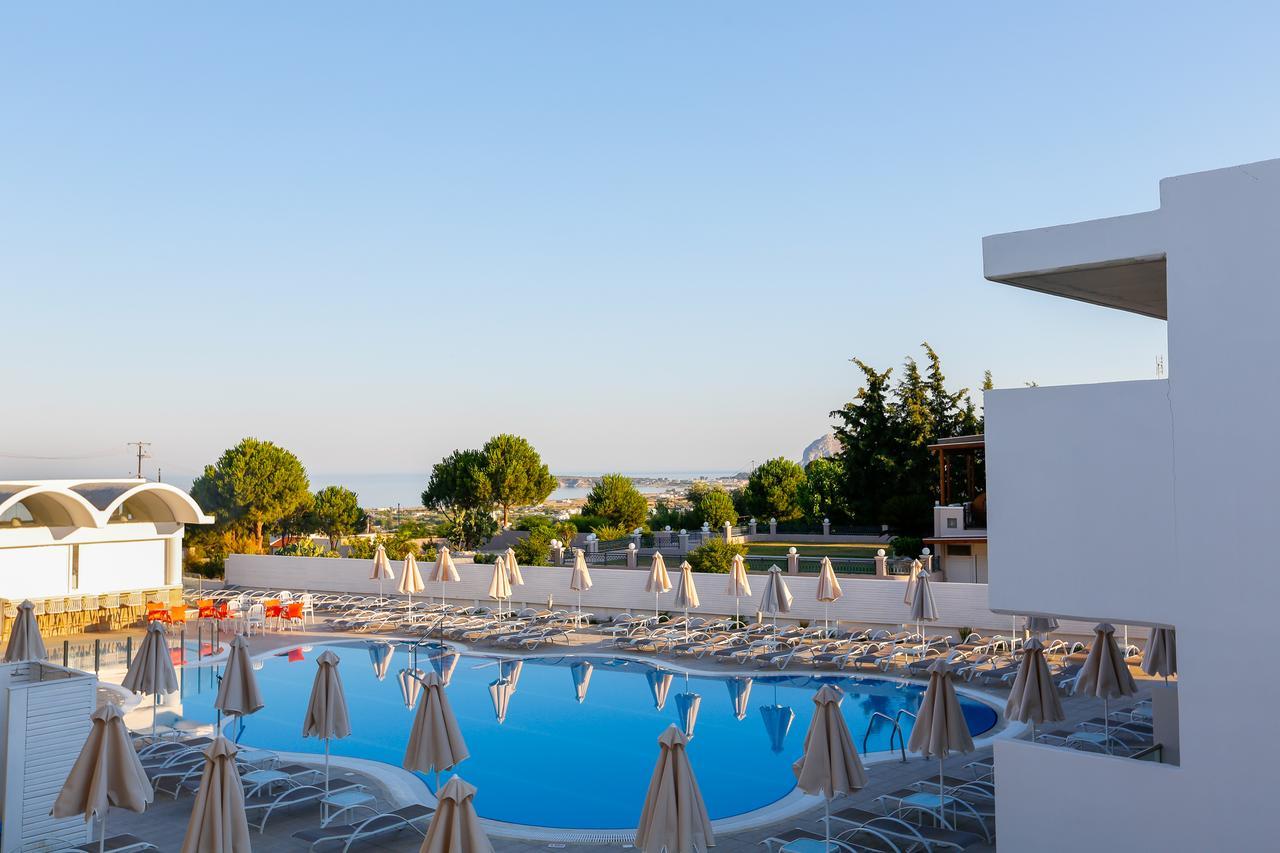Deluxe Double or Twin Room with Private Pool