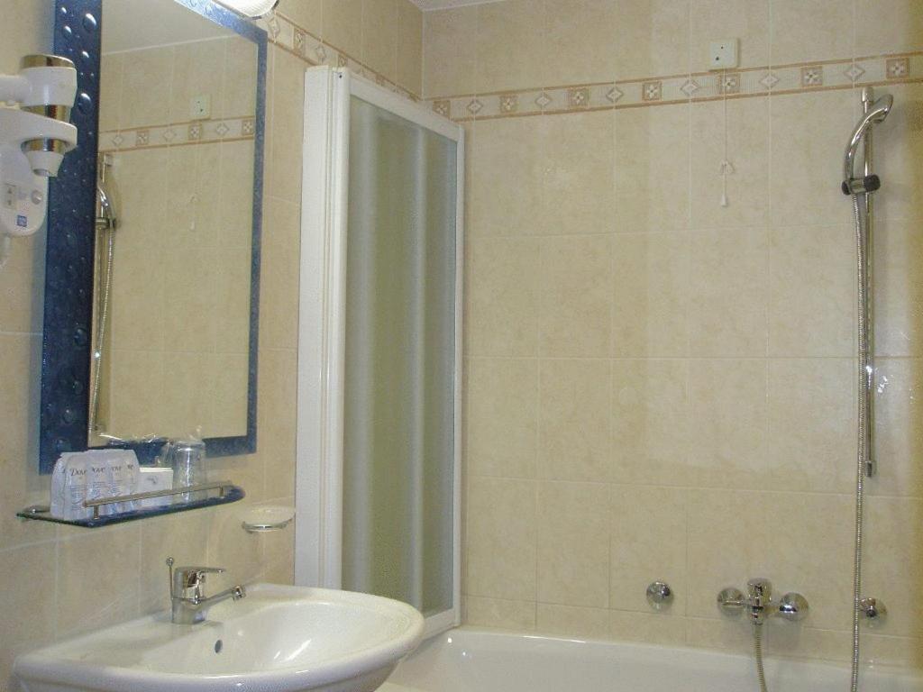 Suíte de 2 Quartos