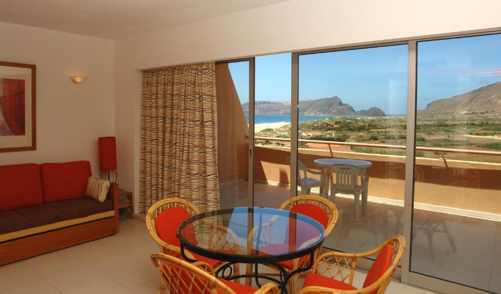 One-Bedroom Apartment Sea View,1153835886:JPEG