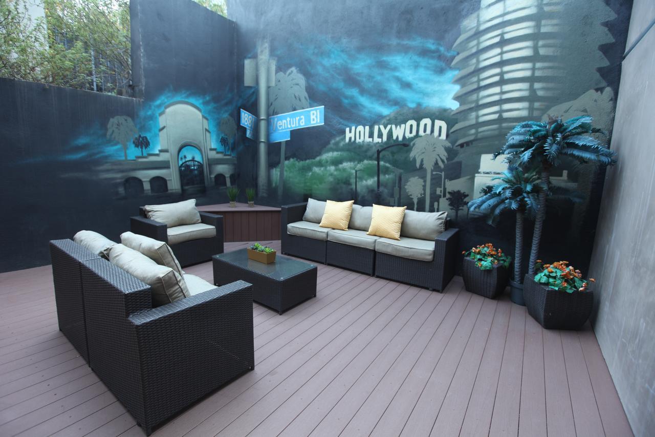One Room Suite with Living room - Non Smoking