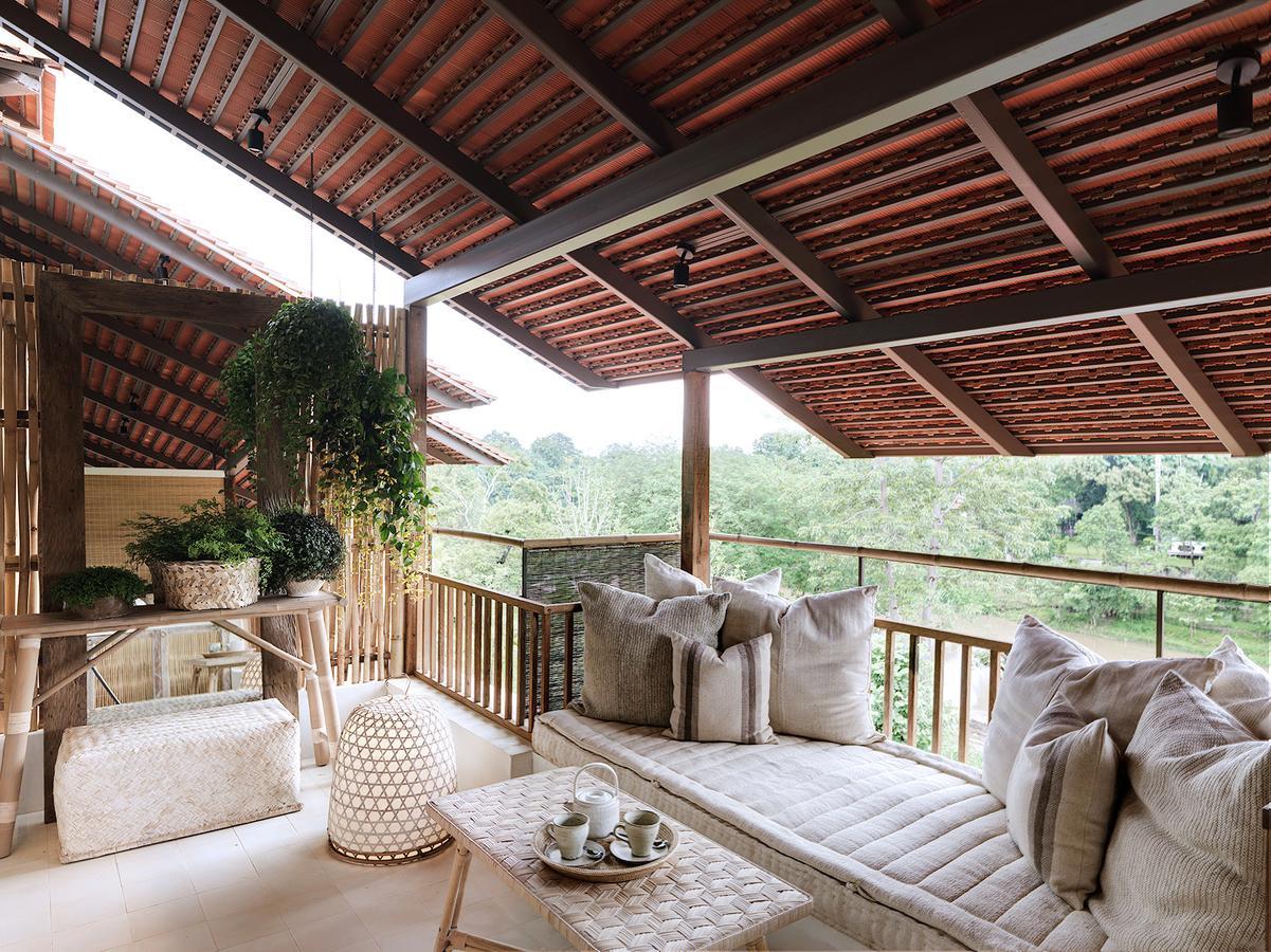 Huen Bon Suites