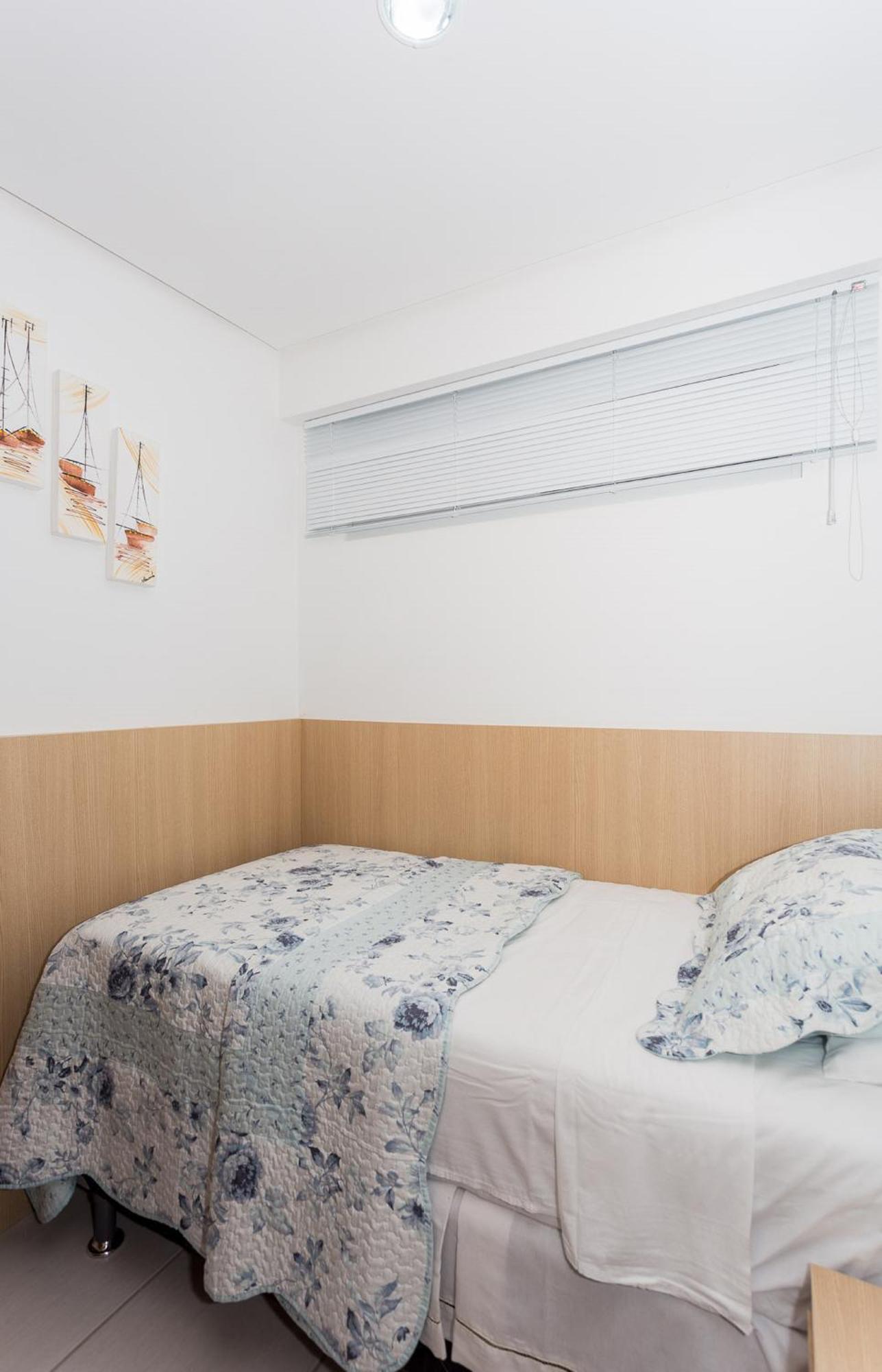Apartamento de 2 Quartos com Vista do Mar