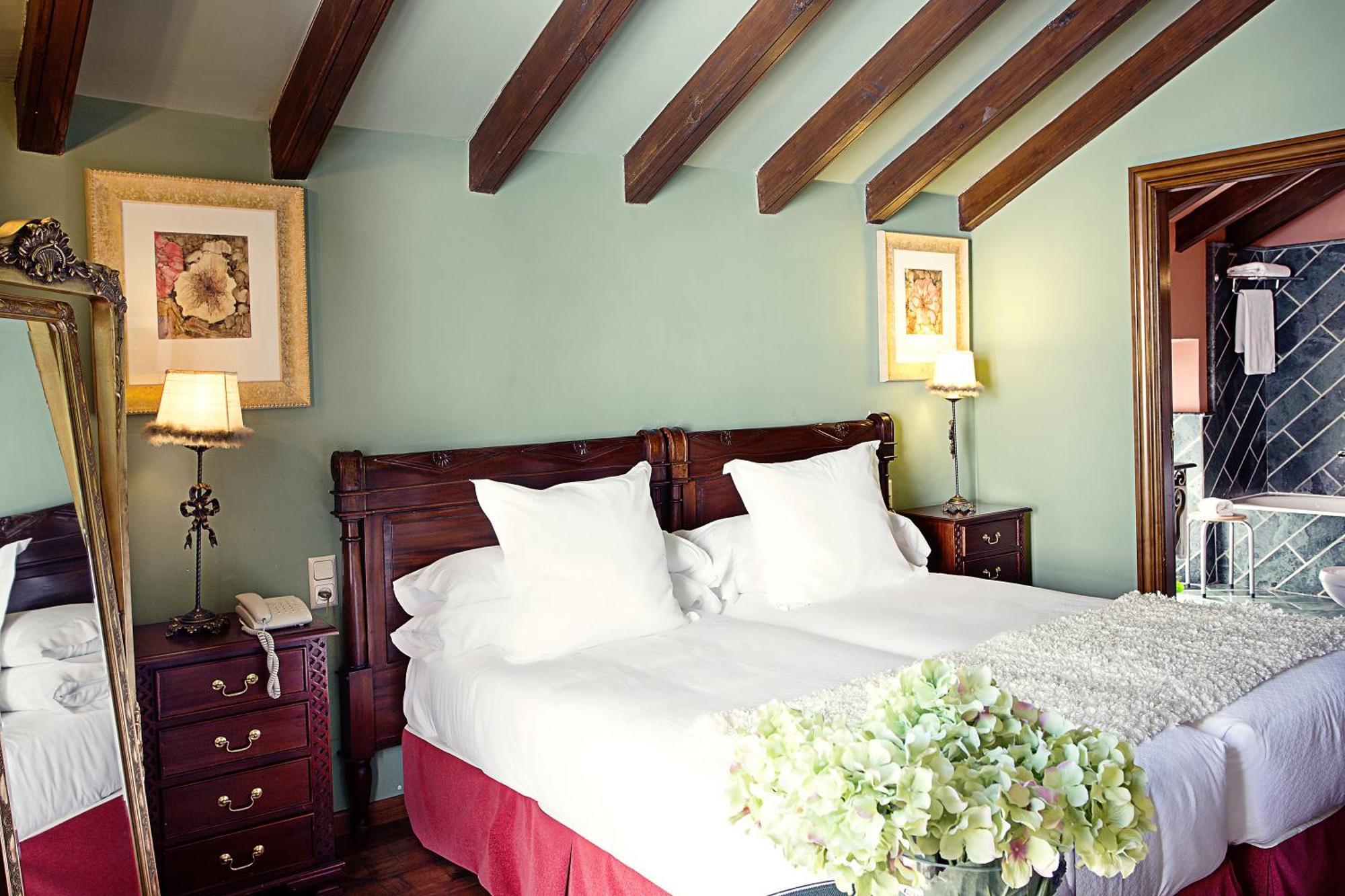 Double or Twin Room,687036429:JPEG