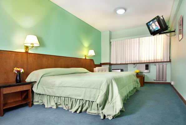 Apartment (4 Adults)