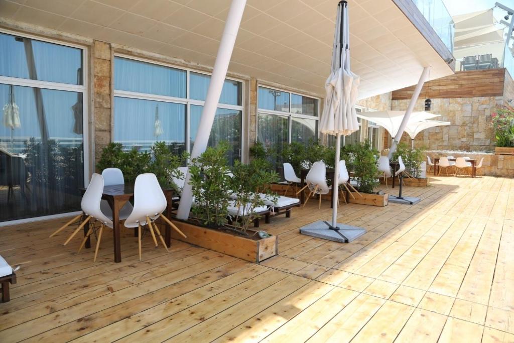 Beach Room with Terrace