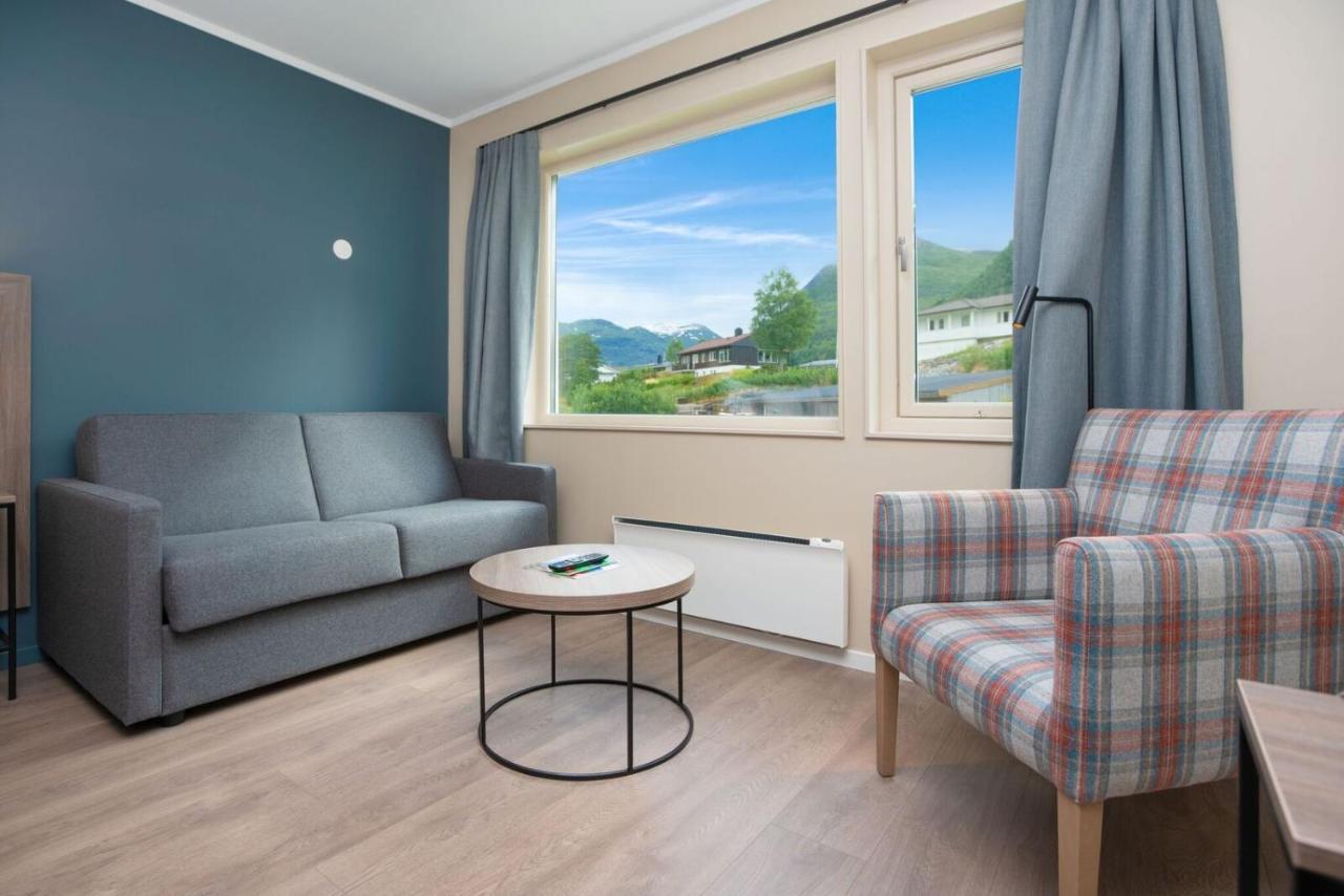 Standard Family Room