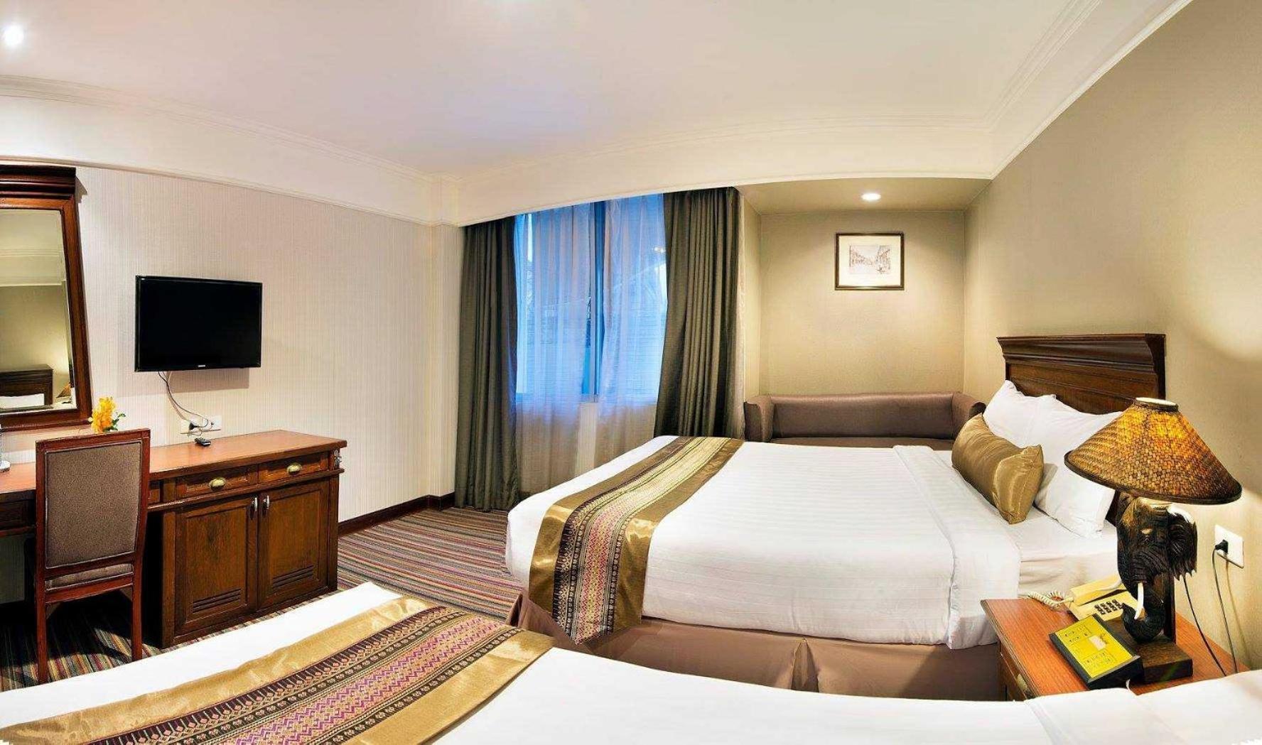 Deluxe Double or Twin Room