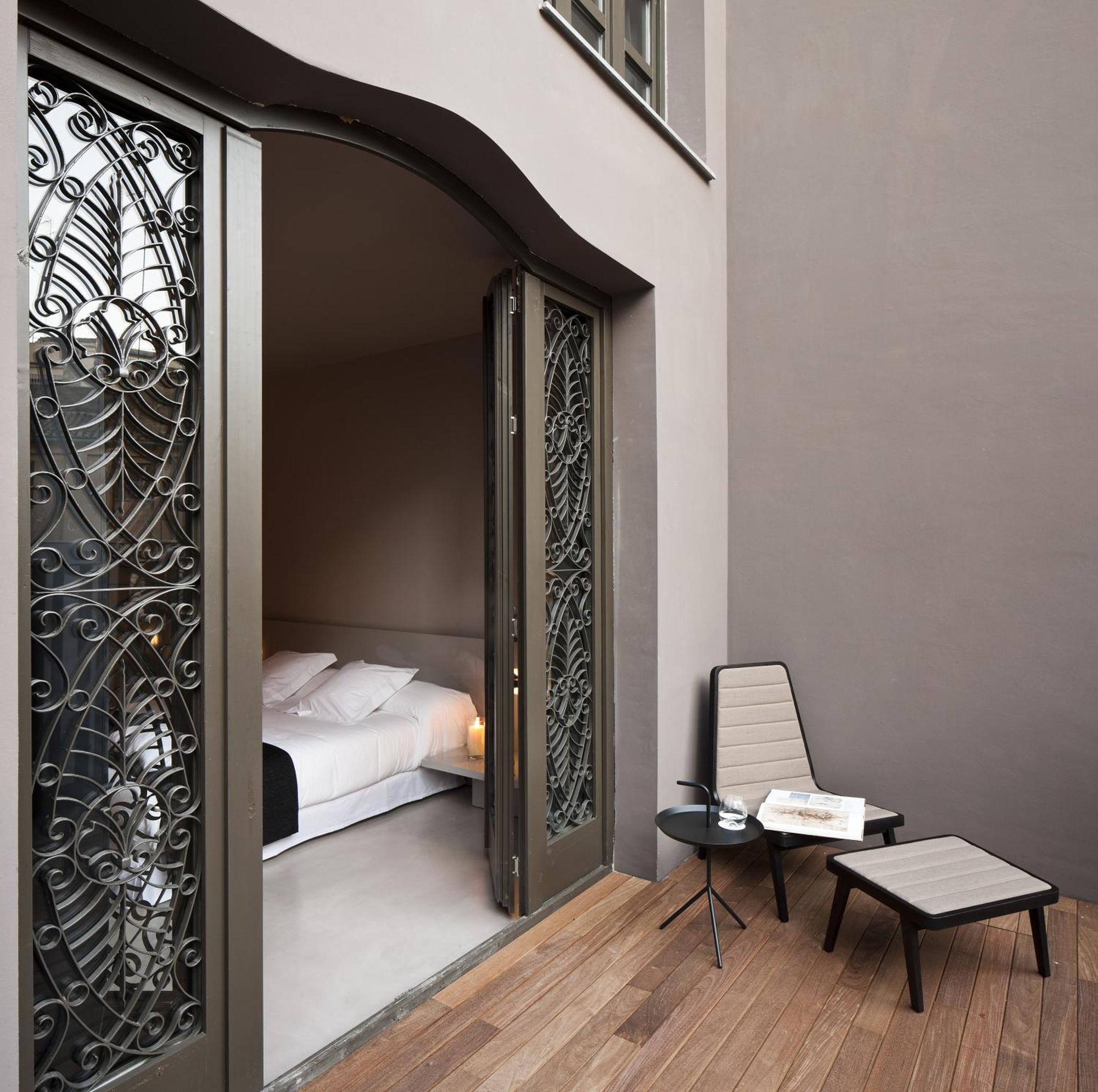 Quarto Superior com Cama de Casal ou 2 de Solteiro e Terraço