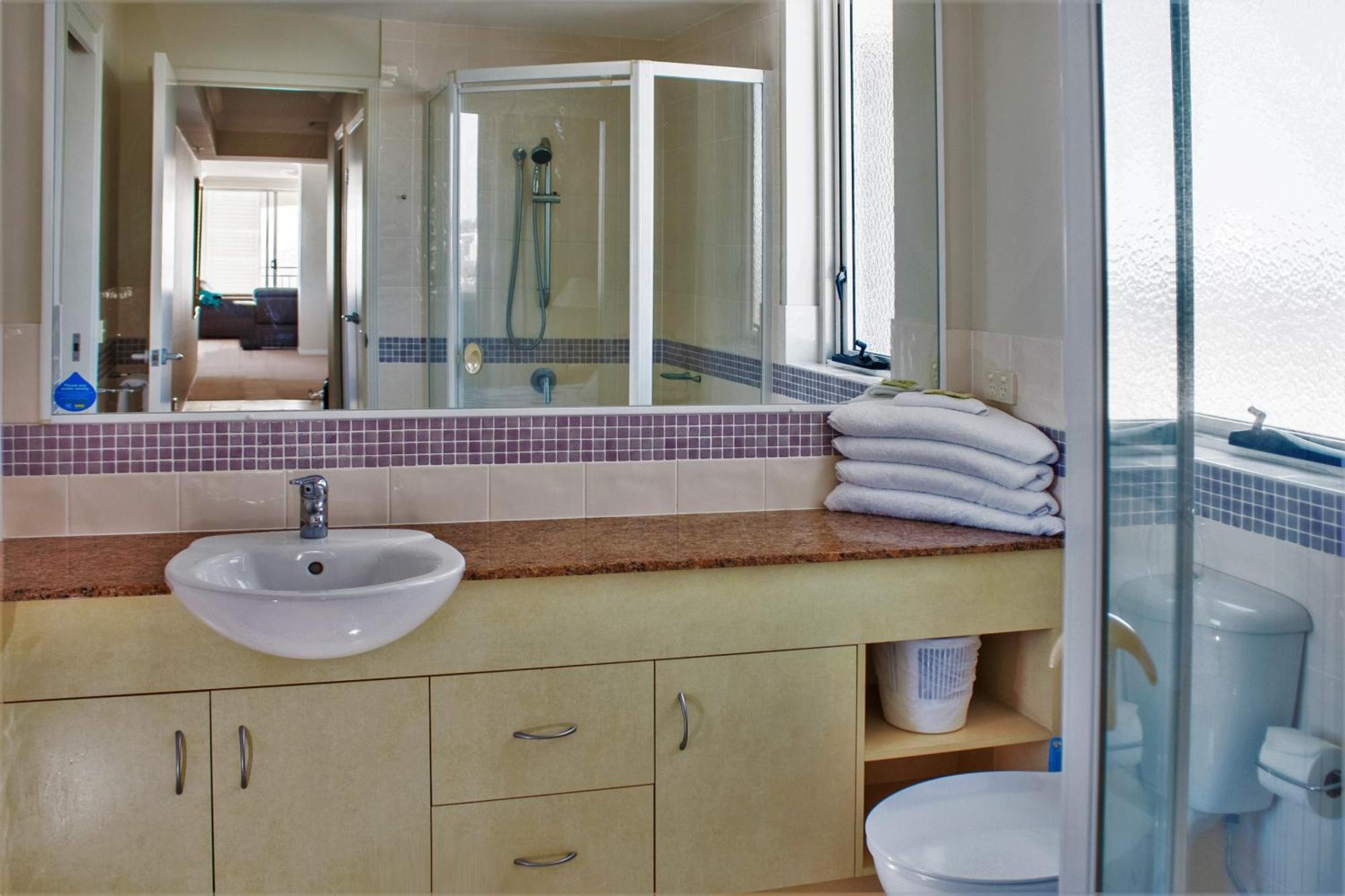 Three-Bedroom Apartment Ocean View