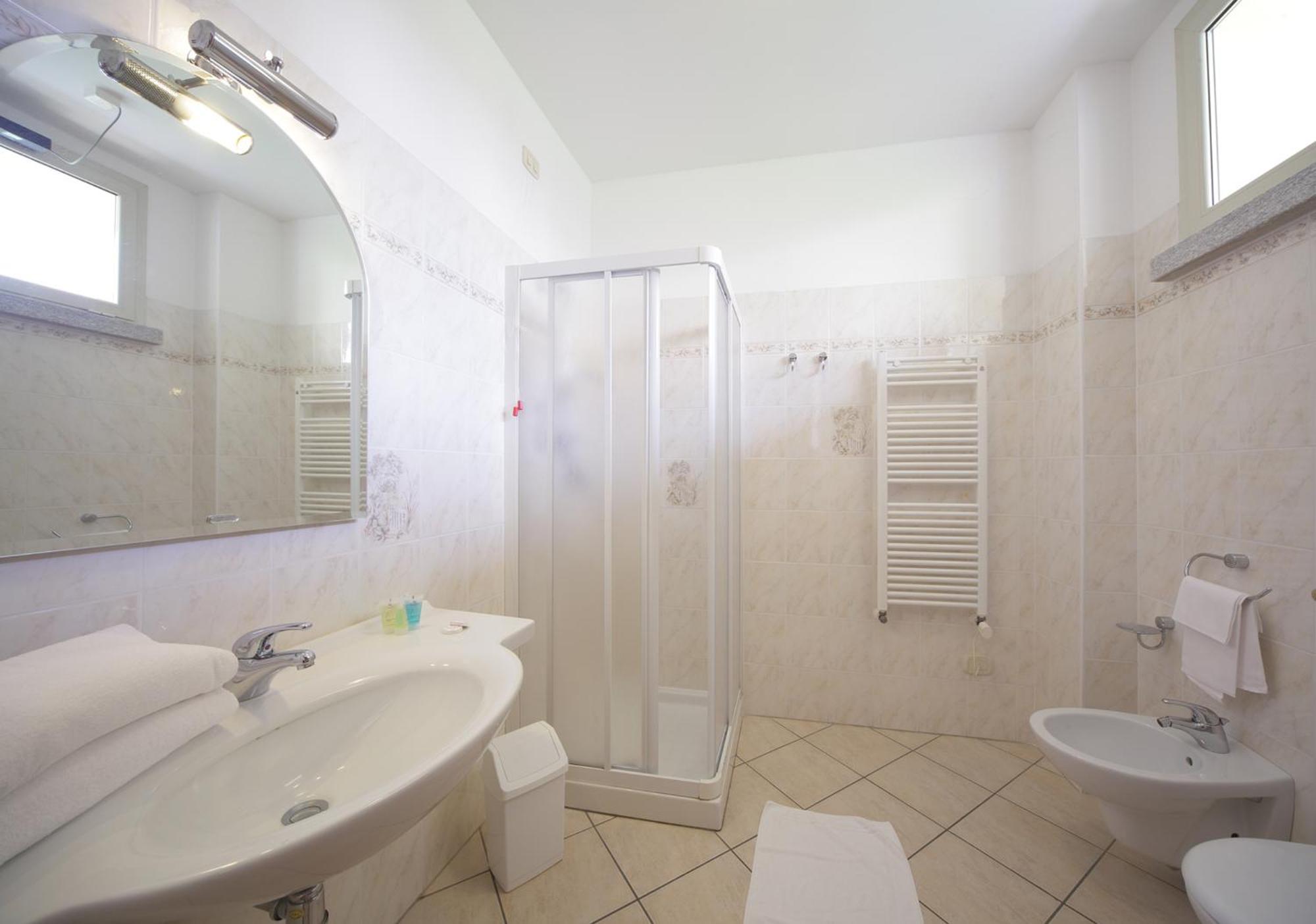Two-Bedroom Apartment,1588067984:JPEG