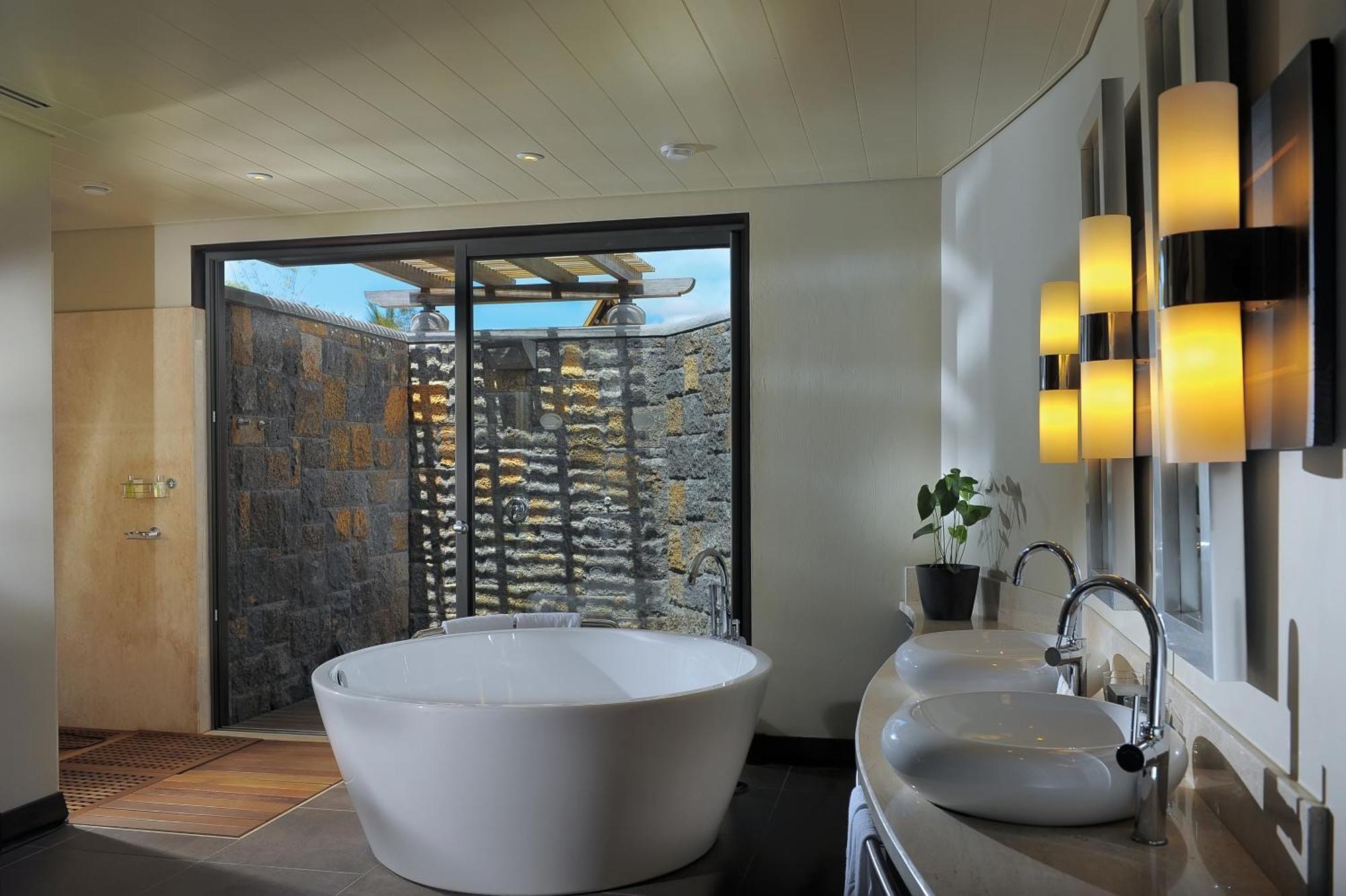 Senior Suite aan het Strand met Zwembad
