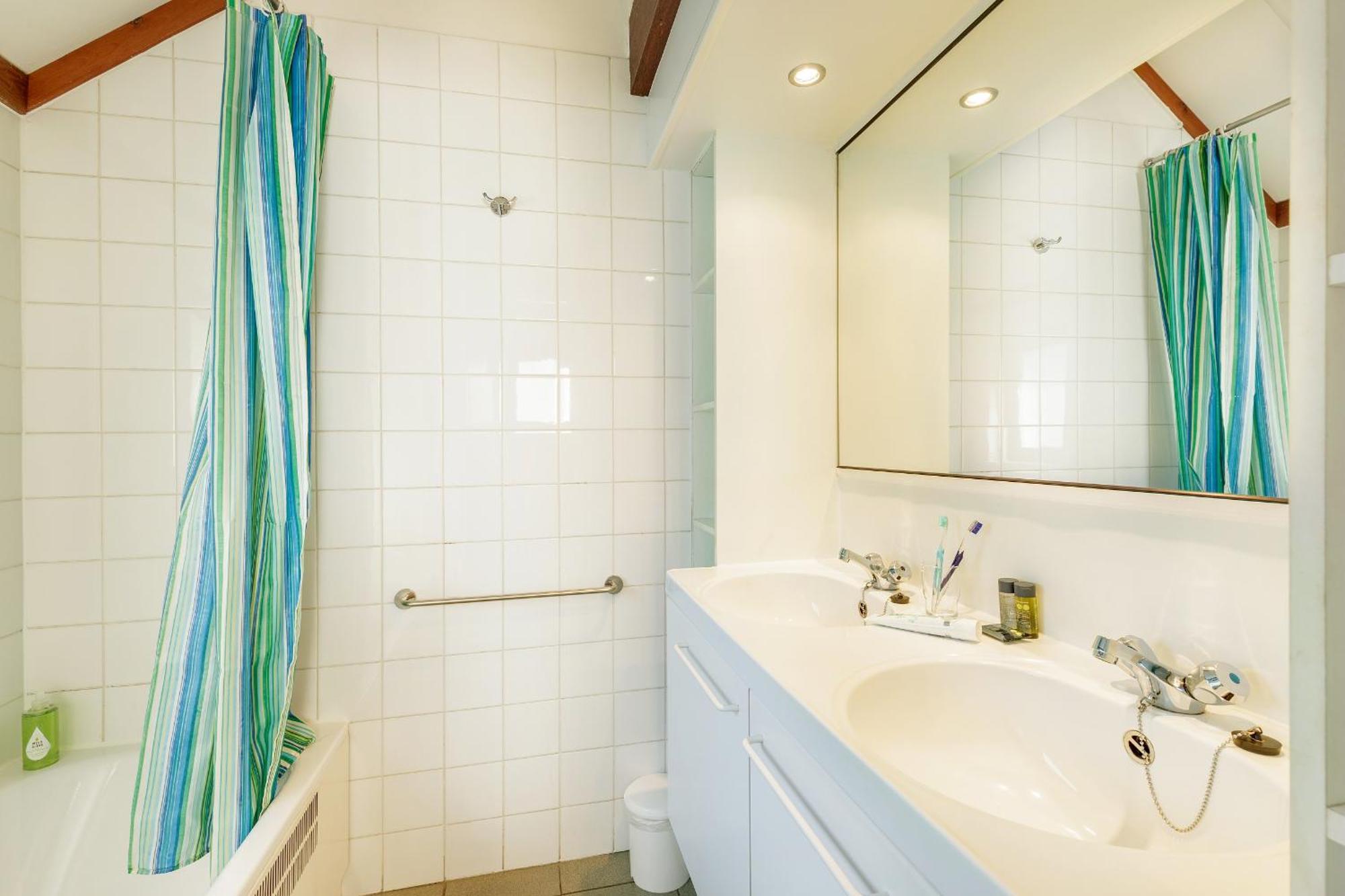 Maison de Vacances Confort (6 Adultes)