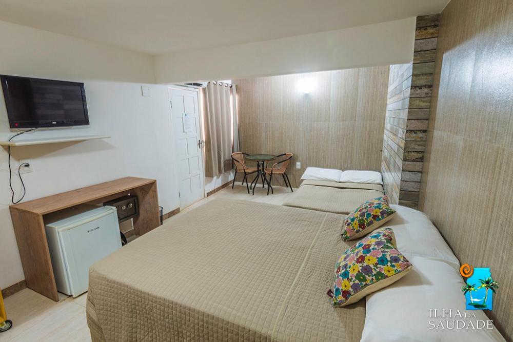 Quarto Econômico