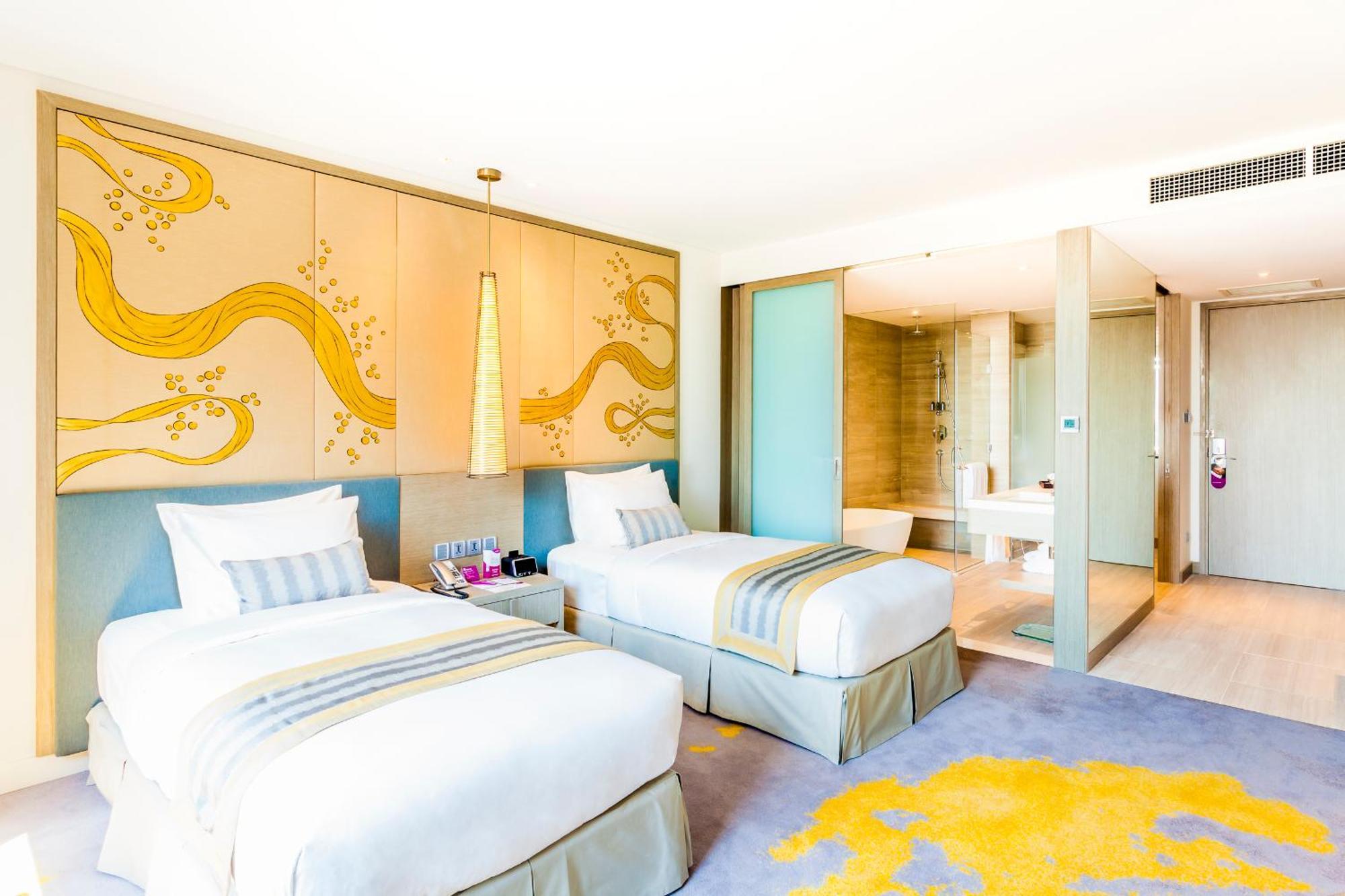 Standard Twin Room with Pool View