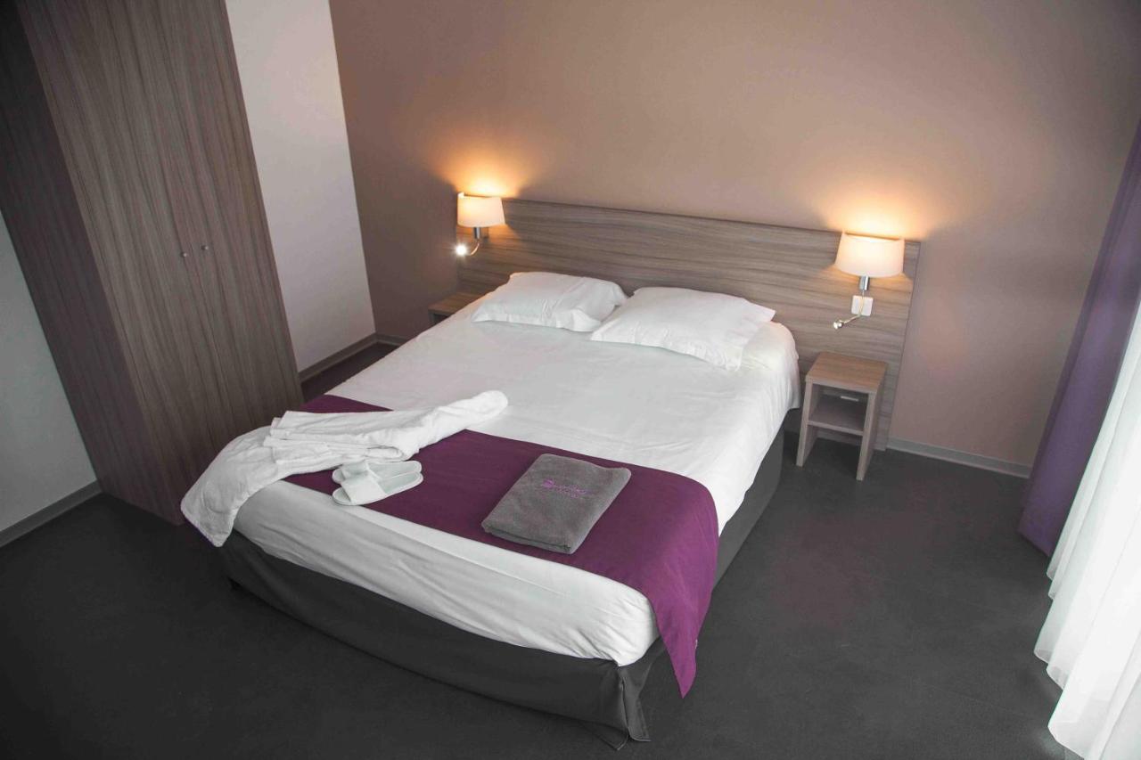 Prestige Suite (4 Adults + 2 Children)