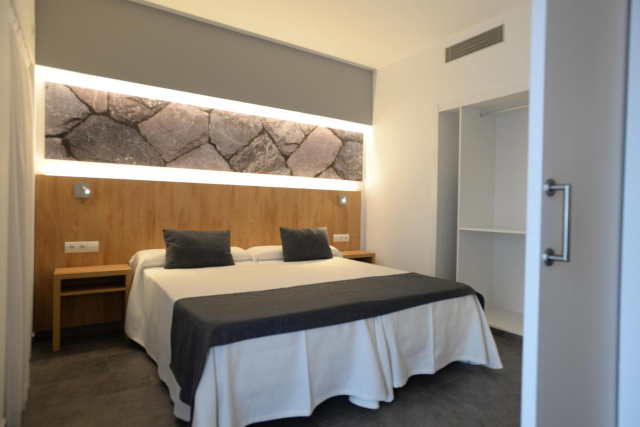 Inspire One-Bedroom Apartment