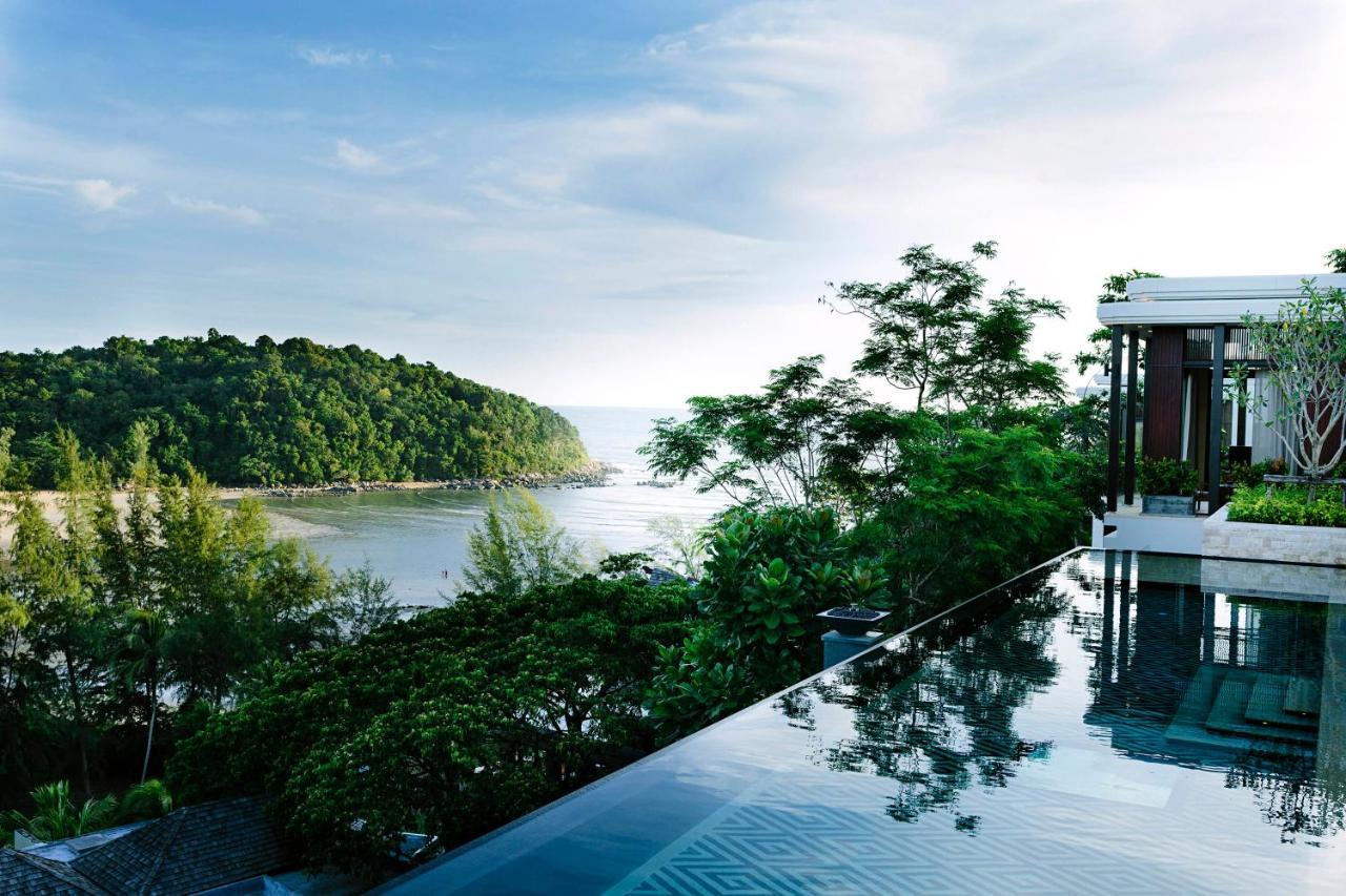 Three-Bedroom Sea View Residence