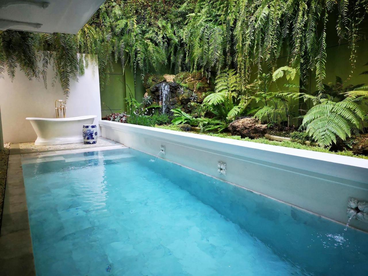 Suíte The Waterfall com Piscina