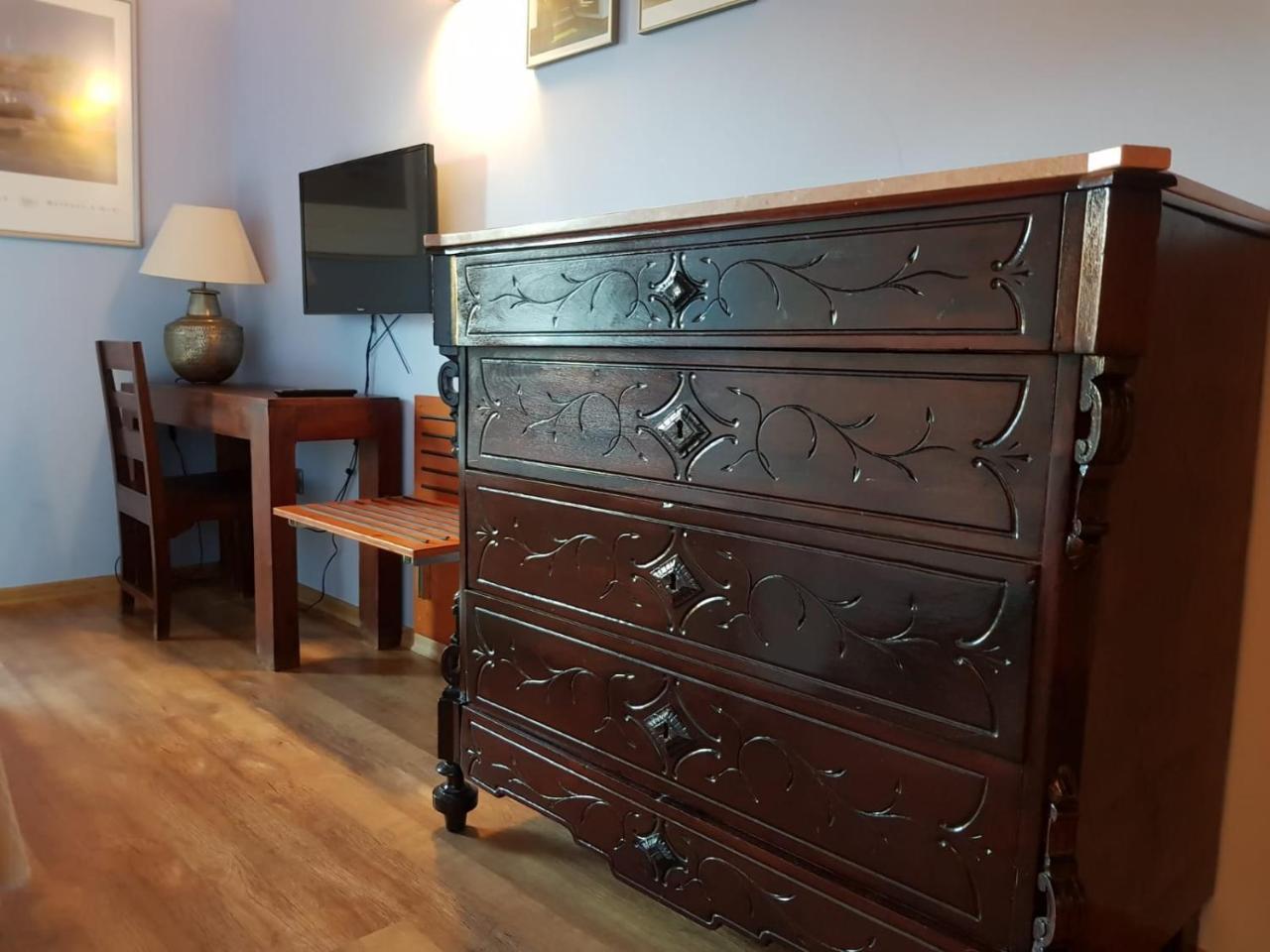 Double or Twin Room,735825610:JPEG