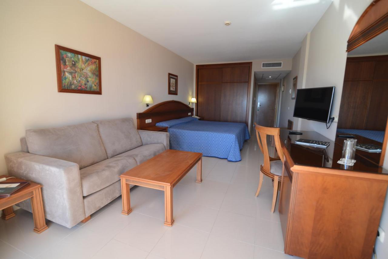 Triple Room,736189537:JPEG