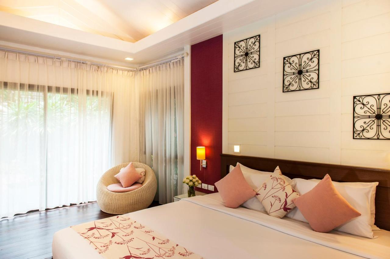 Deluxe Double or Twin Room,736569190:JPEG