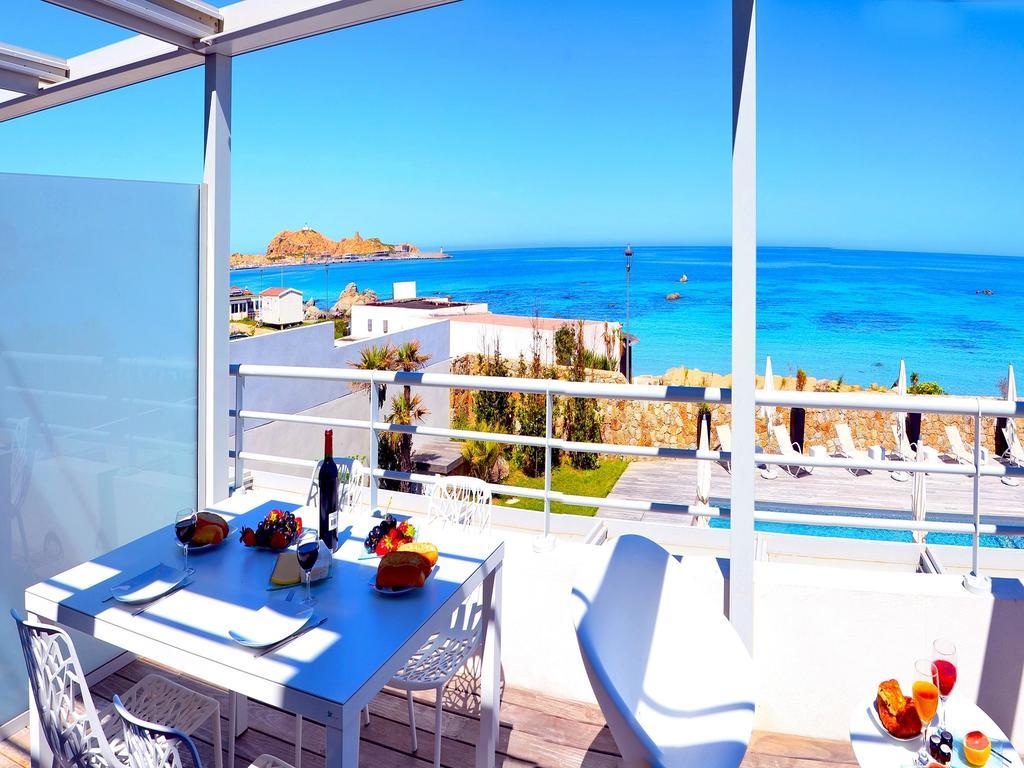 Appartement 2 Chambres avec Vue Panoramique sur la Mer - Premier Étage