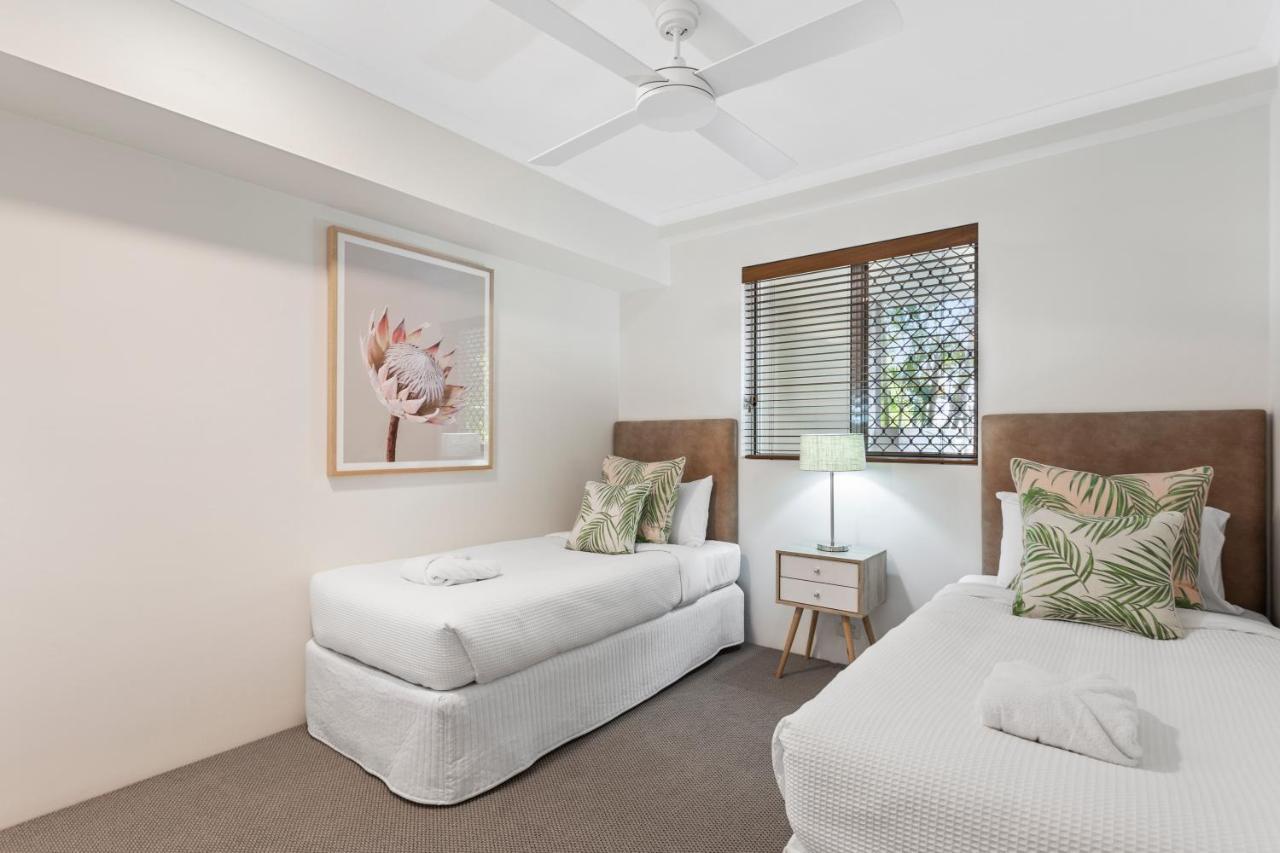 Deluxe Two-Bedroom Apartment Ground Floor Pool View