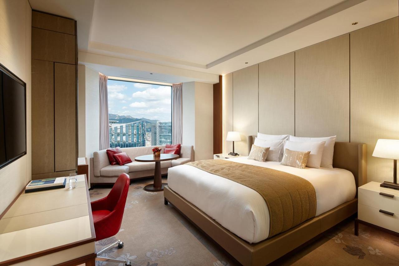 Executive Tower Grand Deluxe Double