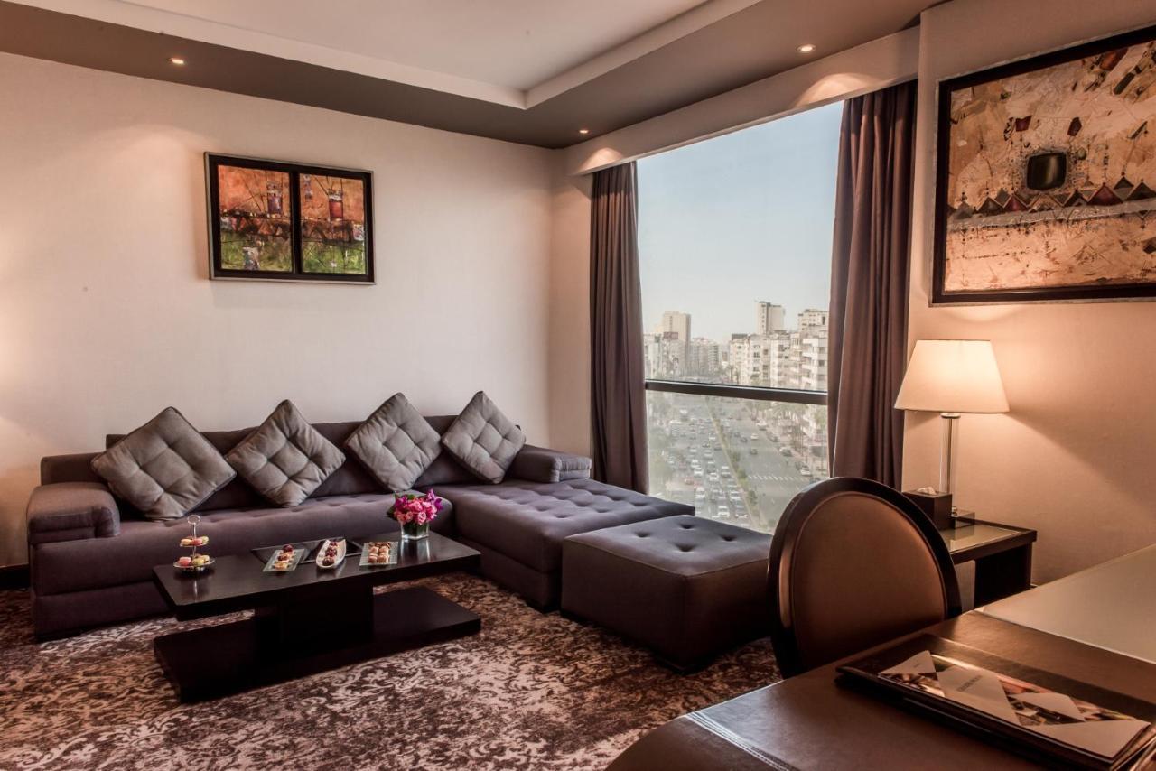 One Bedroom Suite King Size Bed City Ocean View