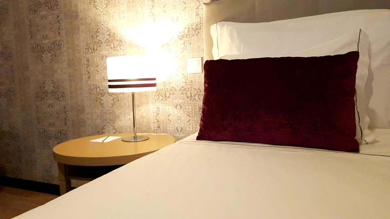Superior Double or Twin Room,980041252:JPEG